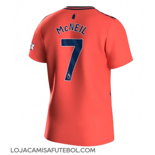 Camisa de Futebol Everton Dwight McNeil #7 Equipamento Secundário 2023-24 Manga Curta